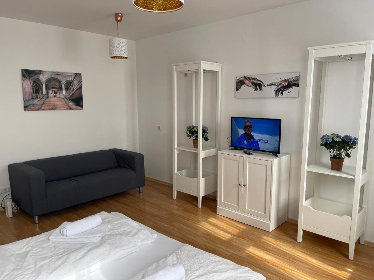 Peaceful Apartment For 4 Vienne Extérieur photo